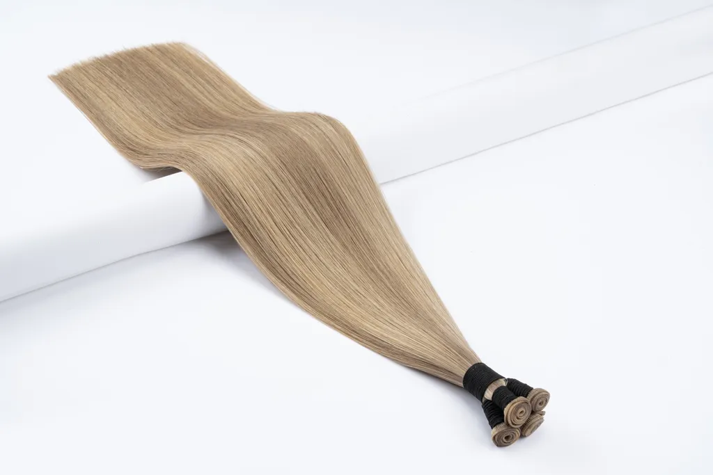 Hand-Tied Weft 4